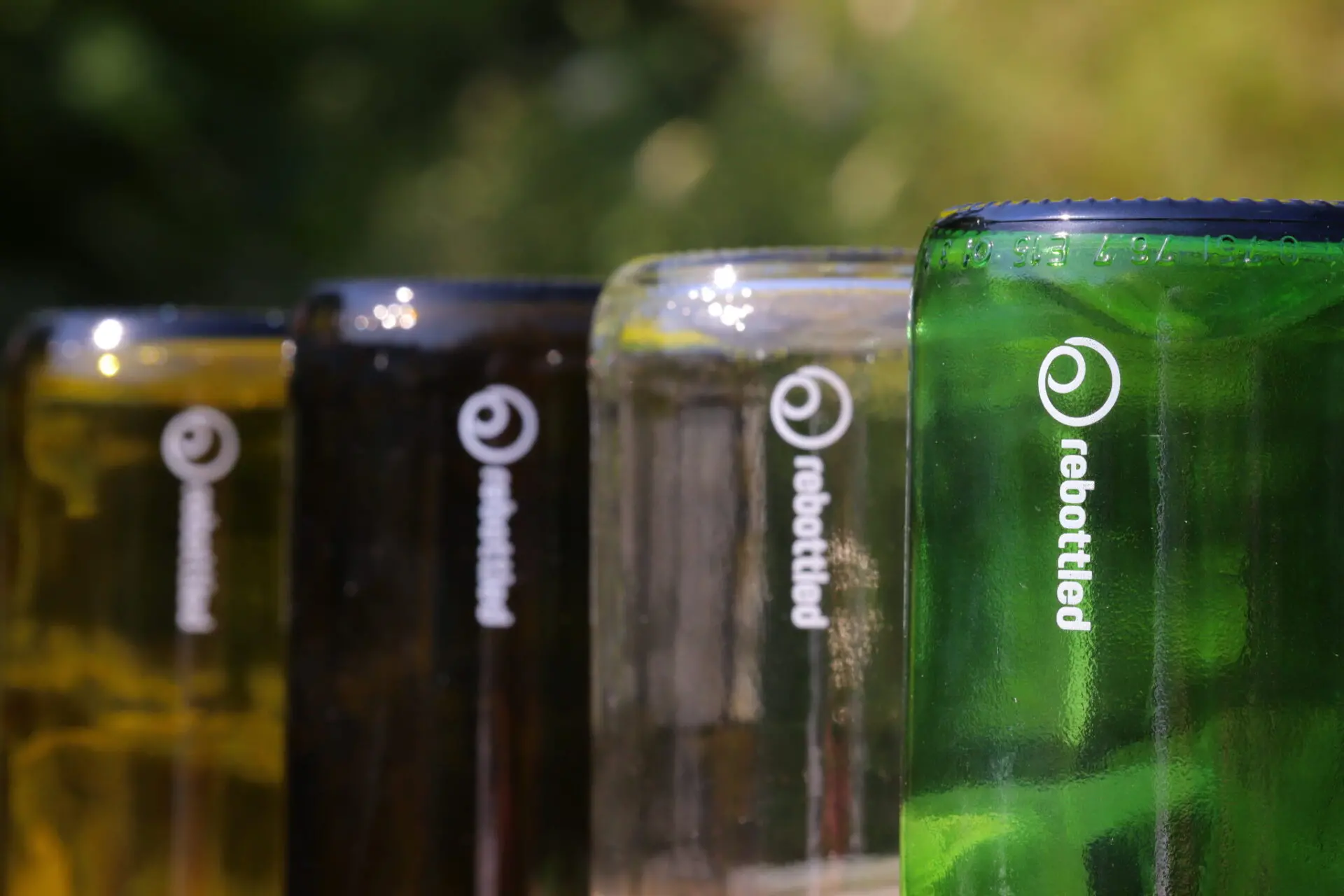 Van wijnfles naar drinkglas