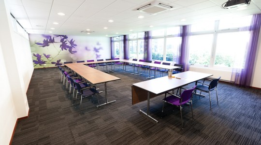 Elzenzaal in U-opstelling